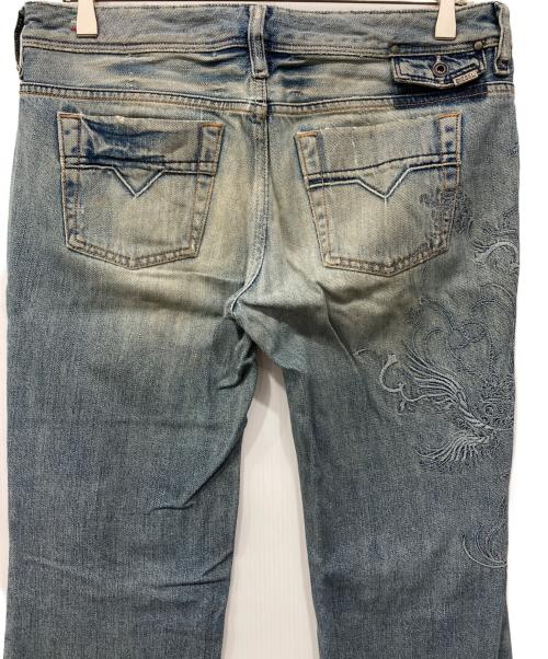 DIESEL（ディーゼル）DIESEL (ディーゼル) 刺繍デニムパンツ インディゴ サイズ:W30×L32の古着・服飾アイテム