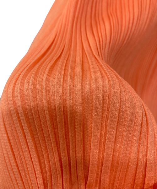 ISSEY MIYAKE（イッセイミヤケ）ISSEY MIYAKE (イッセイミヤケ) ノースリーブプリーツブラウス オレンジ サイズ:Mの古着・服飾アイテム