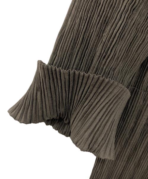 ISSEY MIYAKE（イッセイミヤケ）ISSEY MIYAKE (イッセイミヤケ) ノーカラープリーツジャケット ブラウン サイズ:Mの古着・服飾アイテム