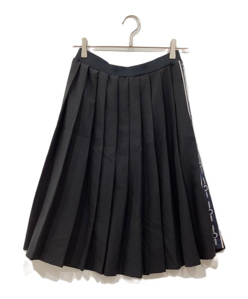 FRED PERRY（フレッドペリー）FRED PERRY (フレッドペリー) プリーツスカート ネイビー サイズ:UK8の古着・服飾アイテム