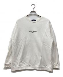 FRED PERRY×BEAMS（フレッドペリー×ビームス）の古着「別注 ロゴ刺繍スウェット」｜ホワイト