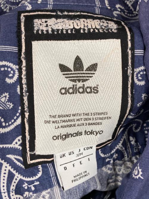 adidas（アディダス）adidas (アディダス) NEIGHBORHOOD (ネイバーフッド) バンダナ柄シャツ ブルー サイズ:Mの古着・服飾アイテム