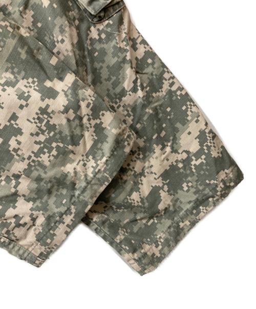 US ARMY（ユーエスアーミー）US ARMY (ユーエスアーミー) UCP迷彩 コンバットパンツ グリーン サイズ:SIZE 321/2-351/2の古着・服飾アイテム