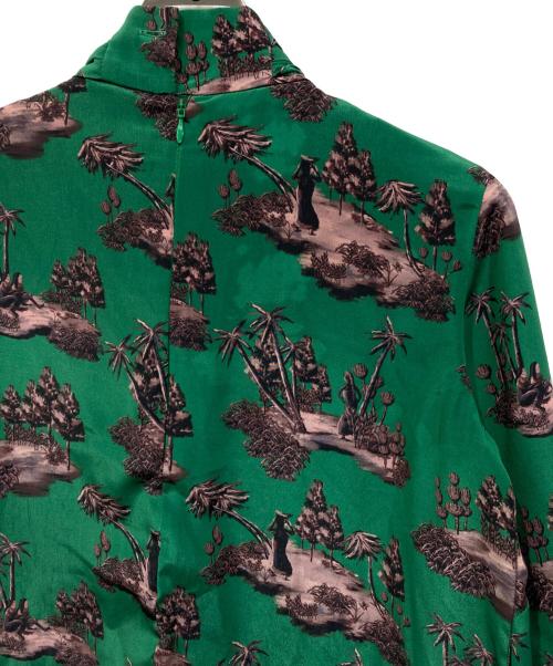 AKIRA NAKA（アキラナカ）AKIRA NAKA (アキラナカ) 総柄 ハイネック ボウタイブラウス グリーン サイズ:36の古着・服飾アイテム