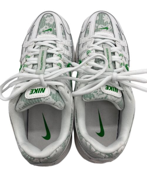 NIKE（ナイキ）NIKE (ナイキ) ローカットスニーカー ホワイト×グリーン サイズ:23.5の古着・服飾アイテム