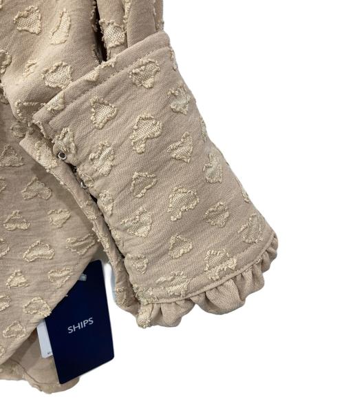 SHIPS（シップス）SHIPS (シップス) カット ジャカード ボウタイ ブラウス ベージュ サイズ:S 未使用品の古着・服飾アイテム