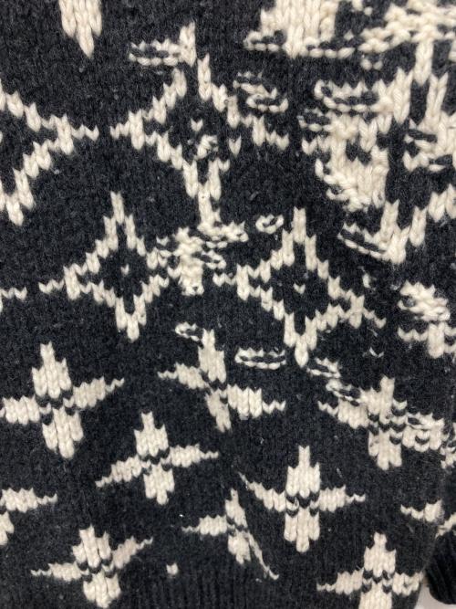 LOUIS VUITTON（ルイ ヴィトン）LOUIS VUITTON (ルイ ヴィトン) ディストーテッドモノグラムニット グレー×ホワイト サイズ:Lの古着・服飾アイテム