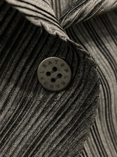 PLEATS PLEASE（プリーツプリーズ）PLEATS PLEASE (プリーツプリーズ) メロープリーツ サークル カーディガン ブラック サイズ:－の古着・服飾アイテム