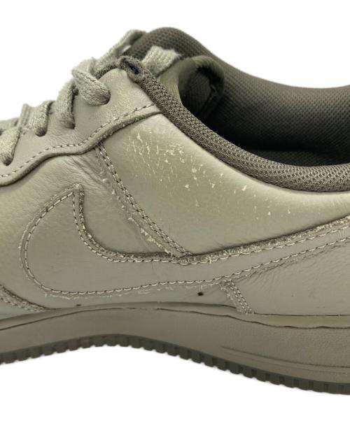NIKE（ナイキ）NIKE (ナイキ) ローカットスニーカー カーキ サイズ:27.5の古着・服飾アイテム