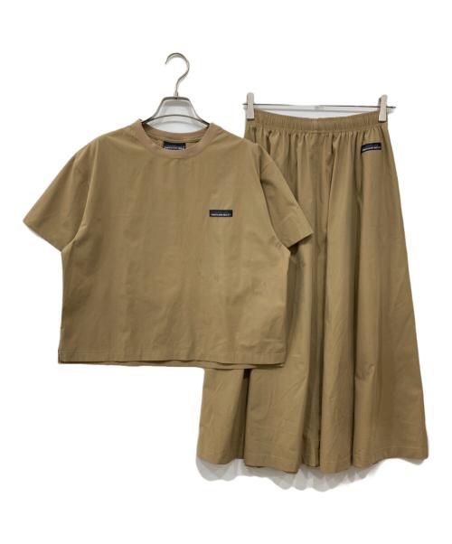 Thousand Mile（サウザンドマイル）Thousand Mile (サウザンドマイル) SHORT SLEEVE T-SHIRT & SKIRT SET ベージュ サイズ:Freeの古着・服飾アイテム