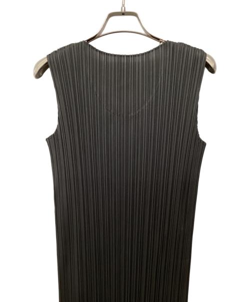 PLEATS PLEASE（プリーツプリーズ）PLEATS PLEASE (プリーツプリーズ) ノースリーブプリーツワンピース グレー サイズ:2の古着・服飾アイテム