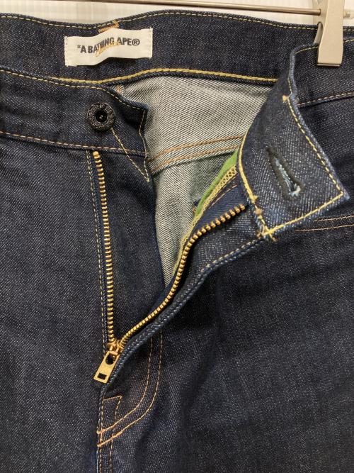 A BATHING APE（アベイシングエイプ）A BATHING APE (ア ベイシング エイプ) スター刺繍デニムパンツ インディゴ サイズ:Lの古着・服飾アイテム