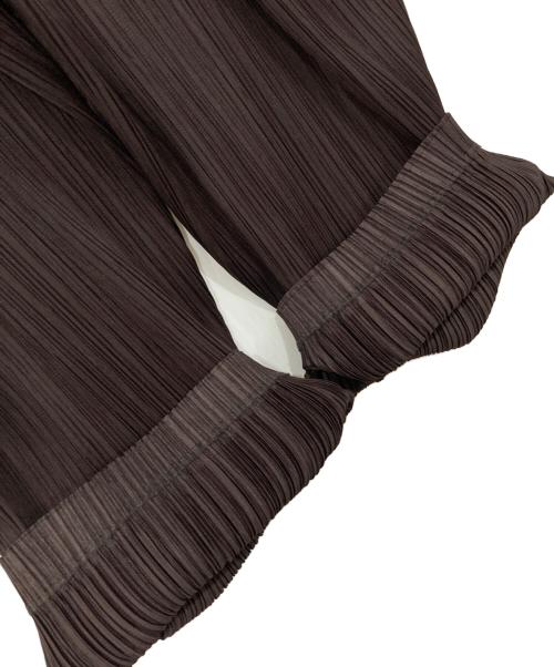 PLEATS PLEASE（プリーツプリーズ）PLEATS PLEASE (プリーツプリーズ) プリーツパンツ ブラウン サイズ:3の古着・服飾アイテム
