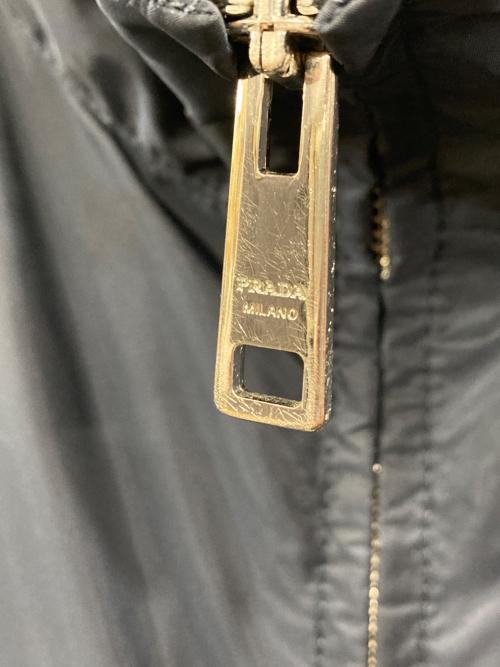 PRADA SPORTS（プラダスポーツ）PRADA SPORTS (プラダスポーツ) トライアングルロゴ ナイロンジャケット ネイビー サイズ:50の古着・服飾アイテム