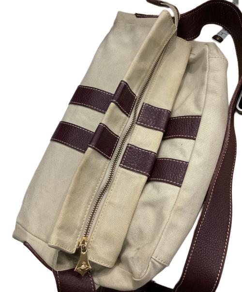 Vivienne Westwood（ヴィヴィアンウエストウッド）Vivienne Westwood (ヴィヴィアンウエストウッド) ビッグオーブ キャンバスショルダーバッグ ベージュの古着・服飾アイテム