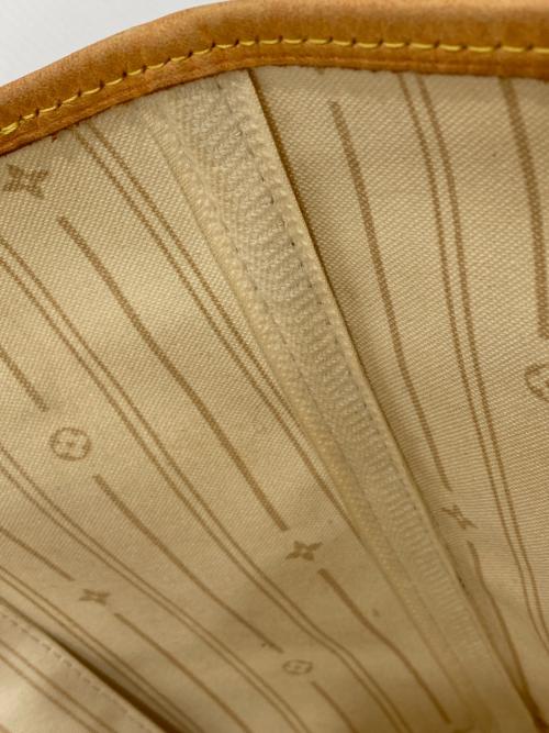 LOUIS VUITTON（ルイ ヴィトン）LOUIS VUITTON (ルイ ヴィトン) ネヴァーフルMM アイボリーの古着・服飾アイテム