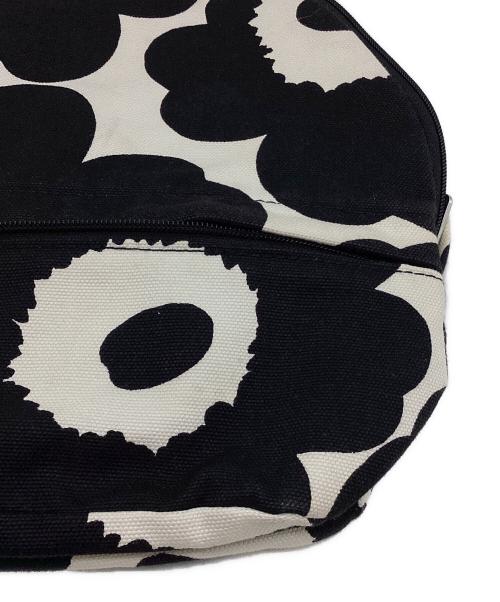 marimekko（マリメッコ）marimekko (マリメッコ) MINI EIRA ウニッコ リュック ブラック×ホワイトの古着・服飾アイテム