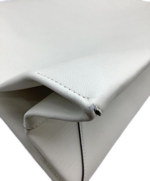 tov（トーヴ）tov (トーヴ) レザートートバッグ アイボリーの古着・服飾アイテム