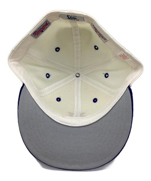 New Era（ニューエラ）New Era (ニューエラ) キャップ ホワイト サイズ:7 1/2の古着・服飾アイテム