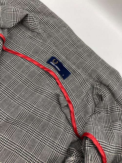 FRED PERRY（フレッドペリー）FRED PERRY (フレッドペリー) チェックジャケット グレー サイズ:Sの古着・服飾アイテム