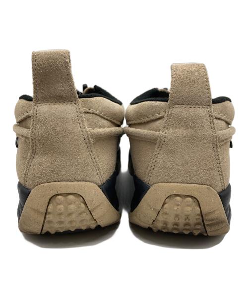 NIKE ACG（ナイキエーシージー）NIKE ACG (ナイキエーシージー) ローカットスニーカー ベージュ サイズ:29の古着・服飾アイテム