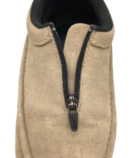 NIKE ACG（ナイキエーシージー）NIKE ACG (ナイキエーシージー) ローカットスニーカー ベージュ サイズ:29の古着・服飾アイテム