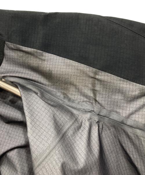 ARC'TERYX（アークテリクス）ARC'TERYX (アークテリクス) ベータARジャケット ブラック サイズ:Sの古着・服飾アイテム