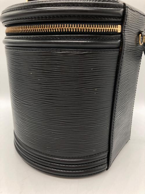 LOUIS VUITTON（ルイ ヴィトン）LOUIS VUITTON (ルイ ヴィトン) カンヌ バニティバッグ ブラックの古着・服飾アイテム