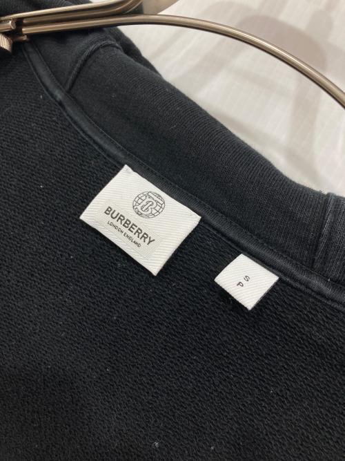BURBERRY（バーバリー）BURBERRY (バーバリー) LOVE ロゴ プリント コットン フーデッドトップ ブラック サイズ:Sの古着・服飾アイテム