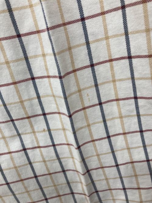 VAN HEUSEN（ヴァンヒューセン/バンヒューゼン）VAN HEUSEN (ヴァンヒューセン/バンヒューゼン) ボタンダウンシャツ ホワイト サイズ:SIZE 15 32/33の古着・服飾アイテム