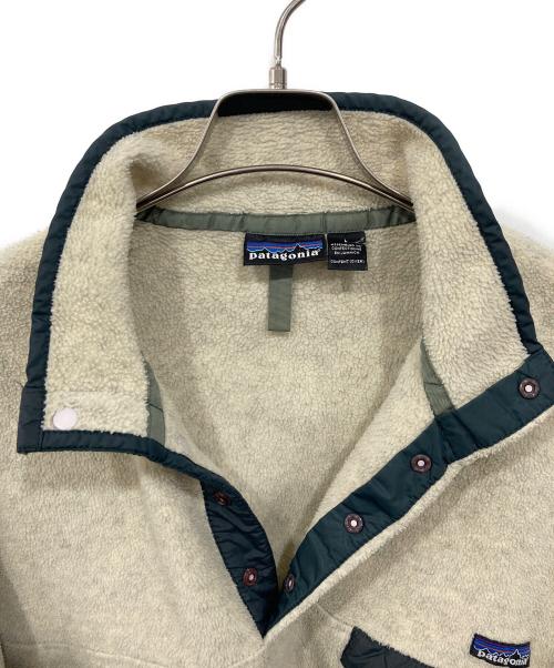 Patagonia（パタゴニア）Patagonia (パタゴニア) シンチラ・スナップT・プルオーバー アイボリー×グリーン サイズ:Lの古着・服飾アイテム