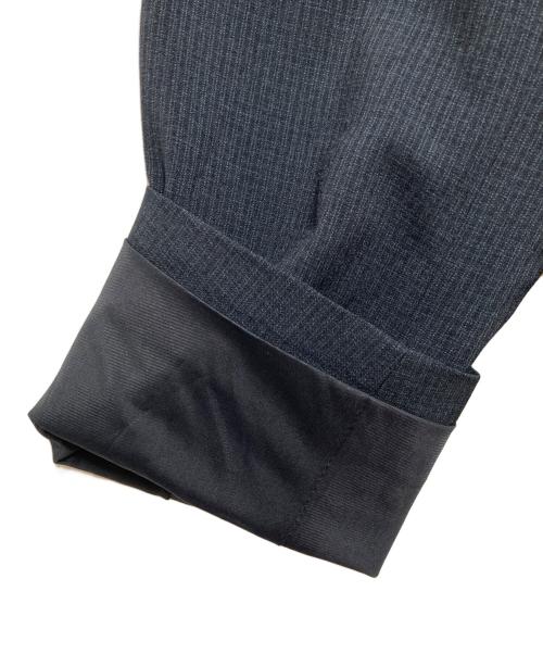 SARTORIA DEL G.（サルトリアデルグロッソ）SARTORIA DEL G. (サルトリアデルグロッソ) セットアップスーツ ネイビー サイズ:104BB7 未使用品の古着・服飾アイテム