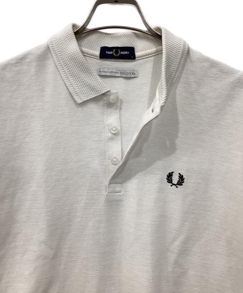 FRED PERRY（フレッドペリー）FRED PERRY (フレッドペリー) ポロシャツ ホワイト サイズ:Mの古着・服飾アイテム