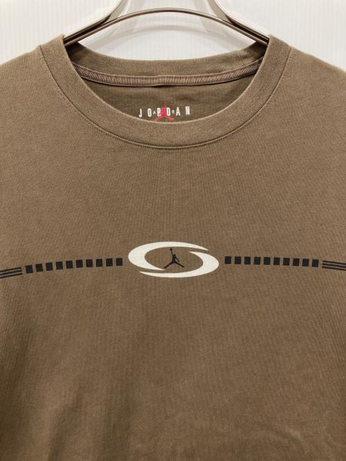 JORDAN（ジョーダン）JORDAN (ジョーダン) TRAVIS SCOTT (トラヴィススコット) Tシャツ ブラウン サイズ:XLの古着・服飾アイテム