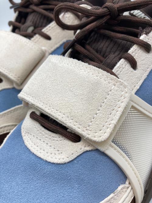 NIKE（ナイキ）NIKE (ナイキ) Travis Scott (トラヴィススコット) ZOOM FIELD JAXX LECHE BLUE/BAROQUE BROWN-PALE IVORY ブルー×アイボリー サイズ:28cmの古着・服飾アイテム