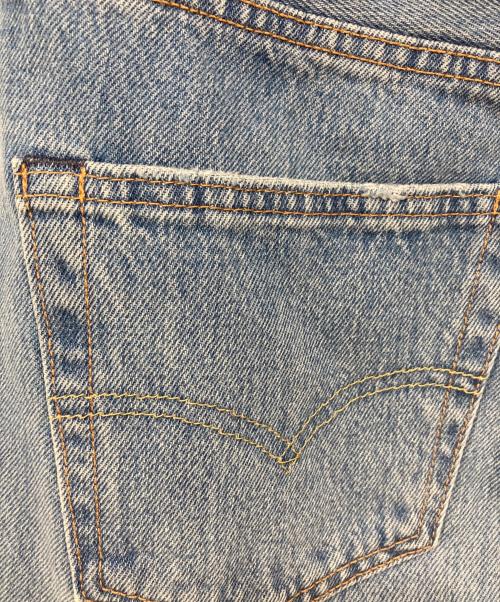 LEVI'S（リーバイス）LEVI'S (リーバイス) ダメージデニムパンツ インディゴ サイズ:W30の古着・服飾アイテム
