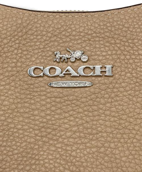 COACH（コーチ）COACH (コーチ) セミショルダーバッグ ベージュの古着・服飾アイテム