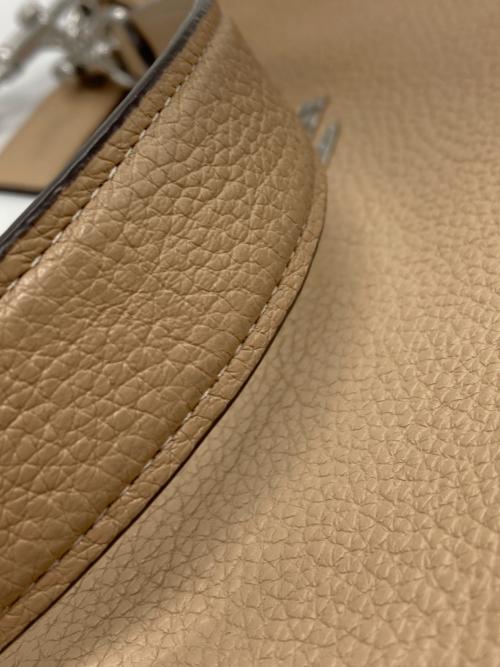 COACH（コーチ）COACH (コーチ) セミショルダーバッグ ベージュの古着・服飾アイテム