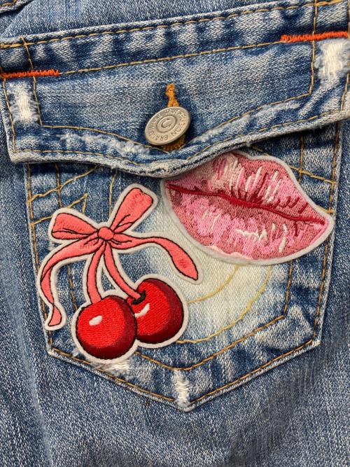 TRUE RELIGION（トゥルー レリジョン）TRUE RELIGION (トゥルー レリジョン) フレアデニム インディゴ サイズ:24の古着・服飾アイテム