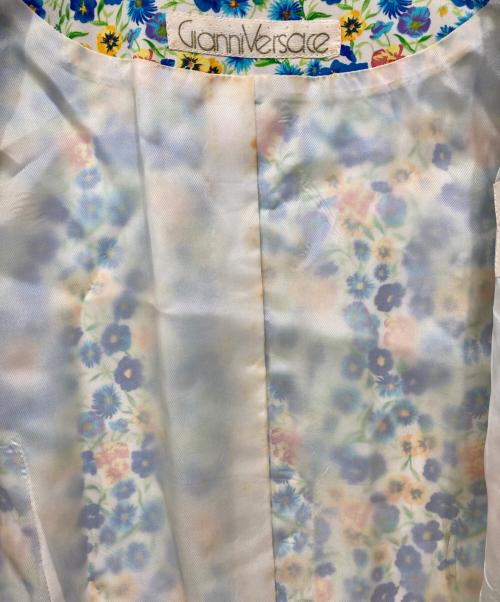 GIANNI VERSACE（ジャンニ・ヴェルサーチ）GIANNI VERSACE (ジャンニ・ヴェルサーチ) フラワープリントベスト マルチカラー サイズ:表記無し(実寸を参照ください)の古着・服飾アイテム