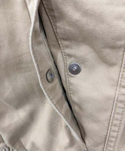 LEVI'S（リーバイス）LEVI'S (リーバイス) コロマクラシックジャケット ベージュ サイズ:Sの古着・服飾アイテム