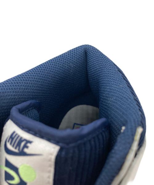 NIKE（ナイキ）NIKE (ナイキ) ハイカットスニーカー ホワイト×ネイビー サイズ:27.5㎝ 未使用品の古着・服飾アイテム