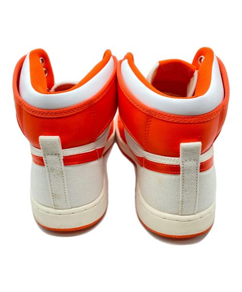 NIKE（ナイキ）NIKE (ナイキ) ハイカットスニーカー ホワイト×オレンジ サイズ:27.5㎝の古着・服飾アイテム
