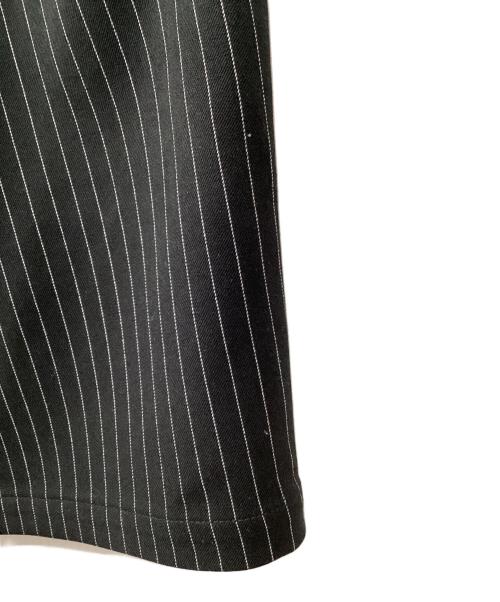 Shinzo（シンゾウ）Shinzo (シンゾウ) ストライプハーフパンツ ブラック サイズ:34の古着・服飾アイテム