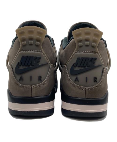 NIKE（ナイキ）NIKE (ナイキ) ハイカットスニーカー ブラウン サイズ:27.5の古着・服飾アイテム