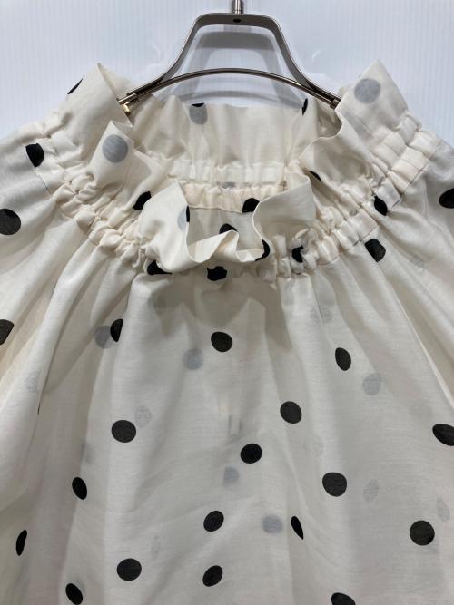 Audie a Muses（オーディア ミューズ）audie a muses (オーディア ミューズ) ドットブラウス アイボリー サイズ:Freeの古着・服飾アイテム