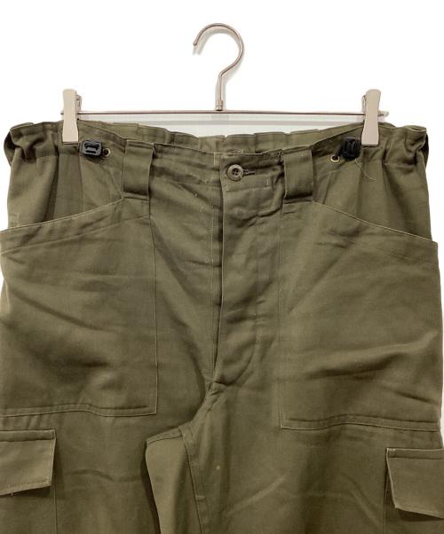 HEERESEIGENTUM（オーストリア軍）HEERESEIGENTUM (オーストリア軍) コンバットパンツ カーキ サイズ:104 u 108/Ⅲ/Ⅳの古着・服飾アイテム
