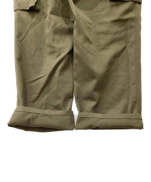 HEERESEIGENTUM（オーストリア軍）HEERESEIGENTUM (オーストリア軍) コンバットパンツ カーキ サイズ:104 u 108/Ⅲ/Ⅳの古着・服飾アイテム