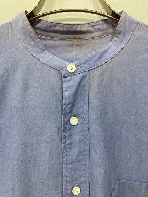COMOLI（コモリ）COMOLI (コモリ) バンドカラーシャツ ブルー サイズ:2の古着・服飾アイテム