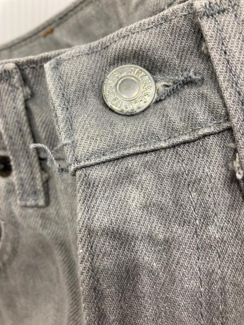 LEVI'S（リーバイス）LEVI'S (リーバイス) デニムパンツ グレー サイズ:SIZE 71cm (W28)の古着・服飾アイテム